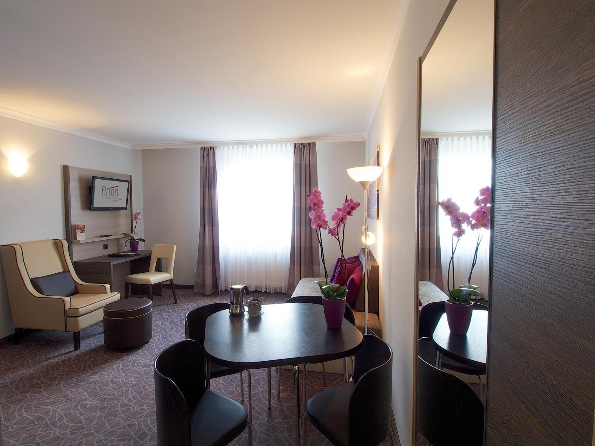 24Hours Apartment Hotel Vienna Exterior photo