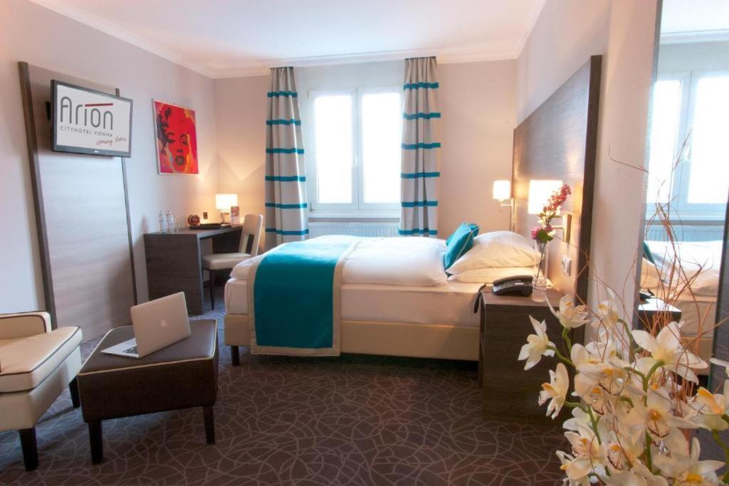 24Hours Apartment Hotel Vienna Exterior photo